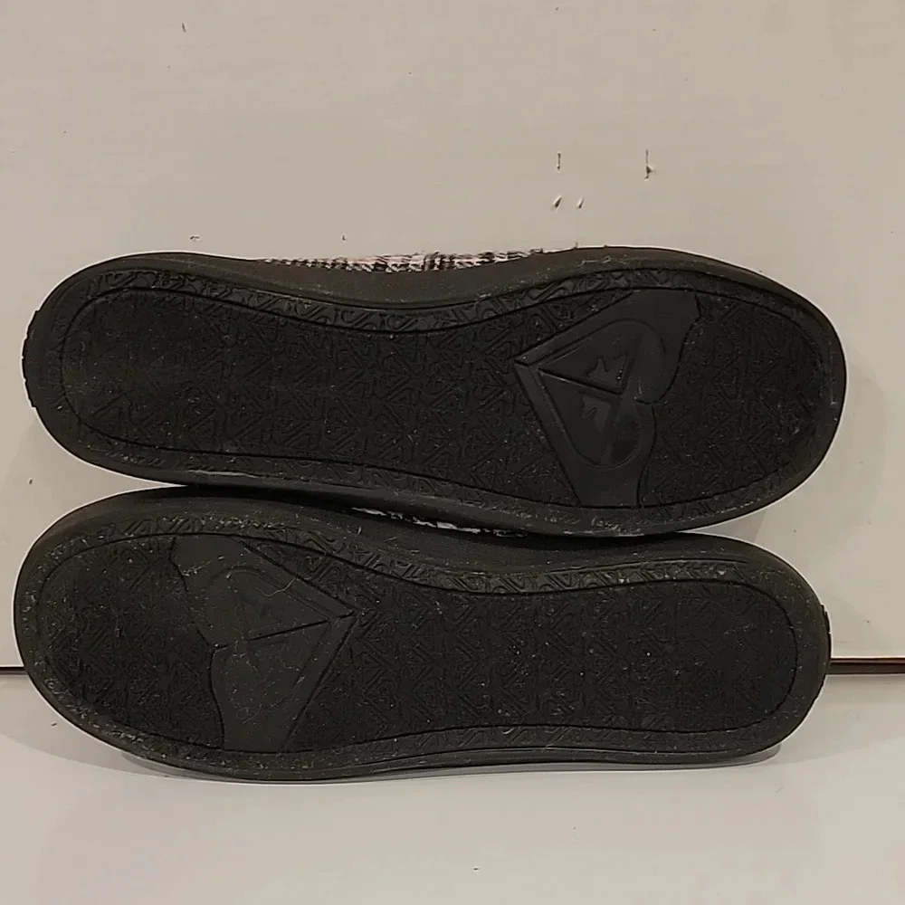 ROXY PLAID SIDEWALK SURFERS (sz 10)